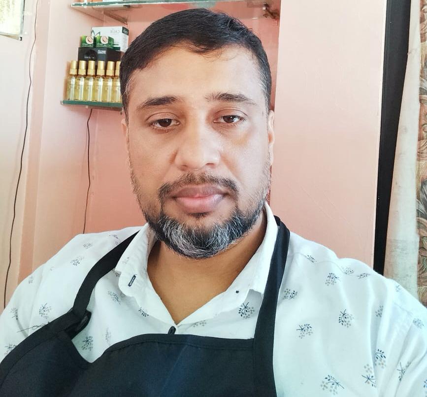 VCUTZ HAIR STUDIO PUTHANATHANI